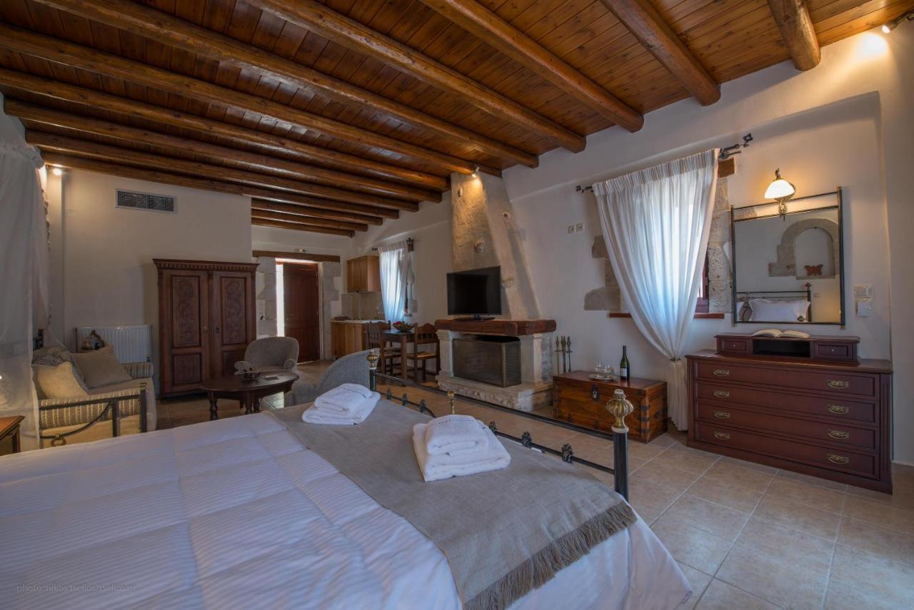 Отель Brazzo Di Maina Итилон Экстерьер фото
