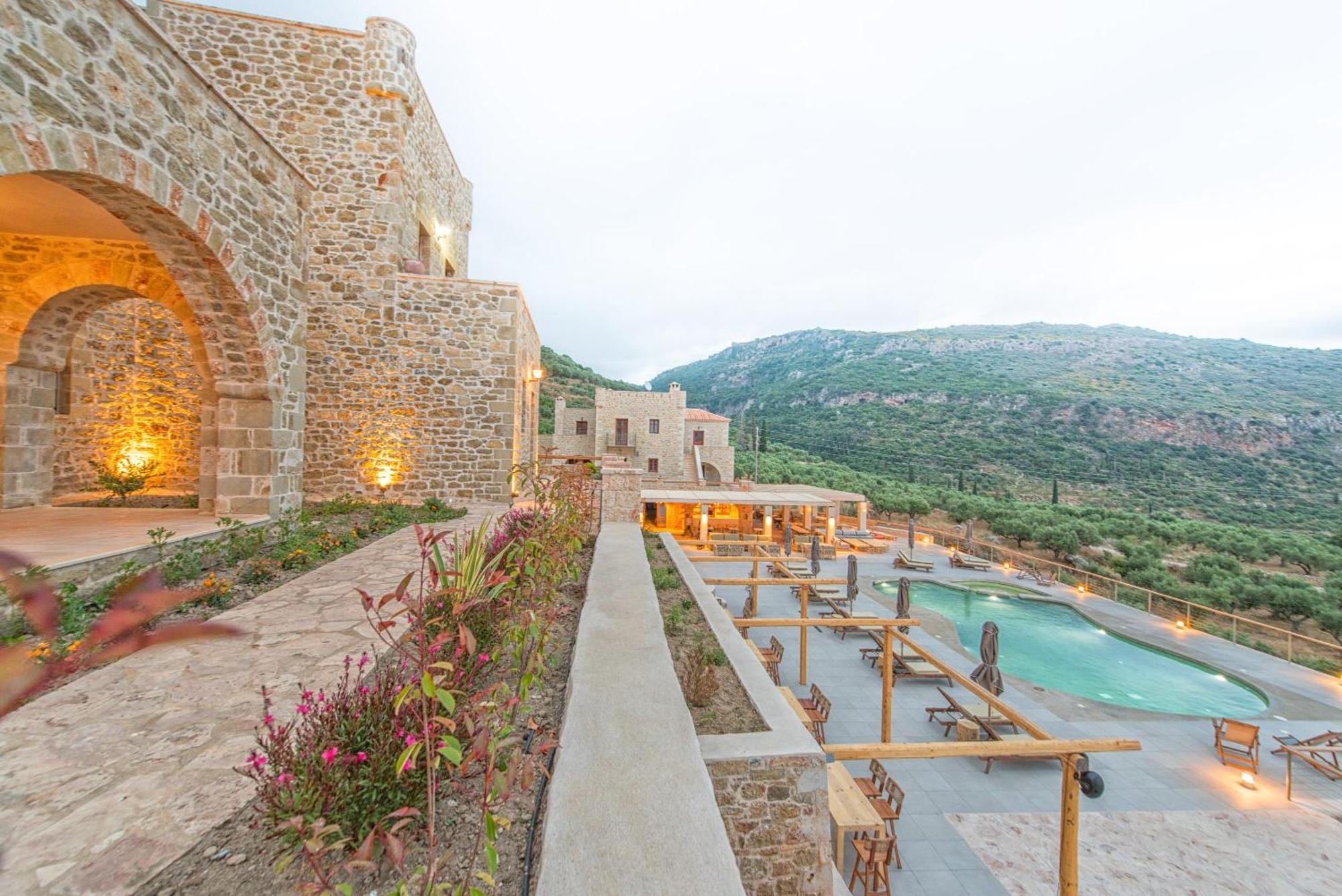 Отель Brazzo Di Maina Итилон Экстерьер фото